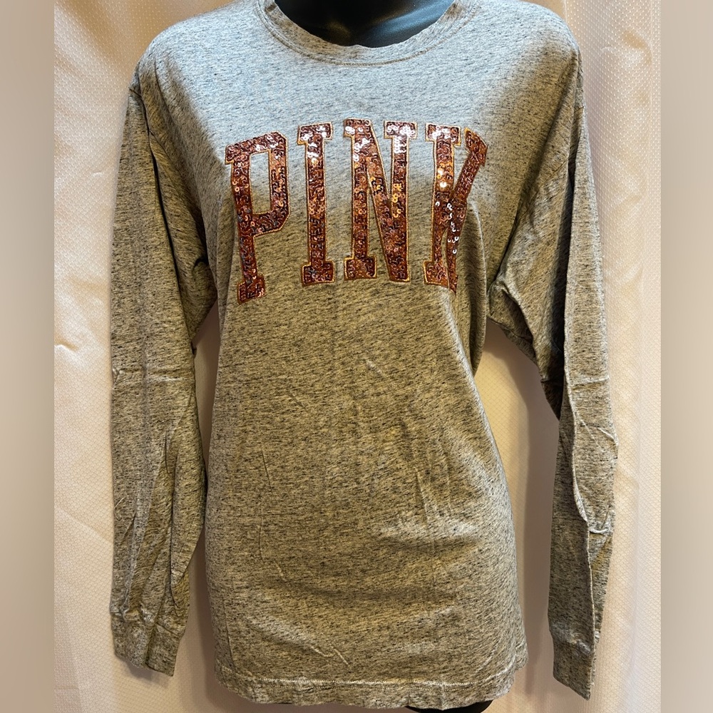 Long sleeve Victoria’s Secret top Medium